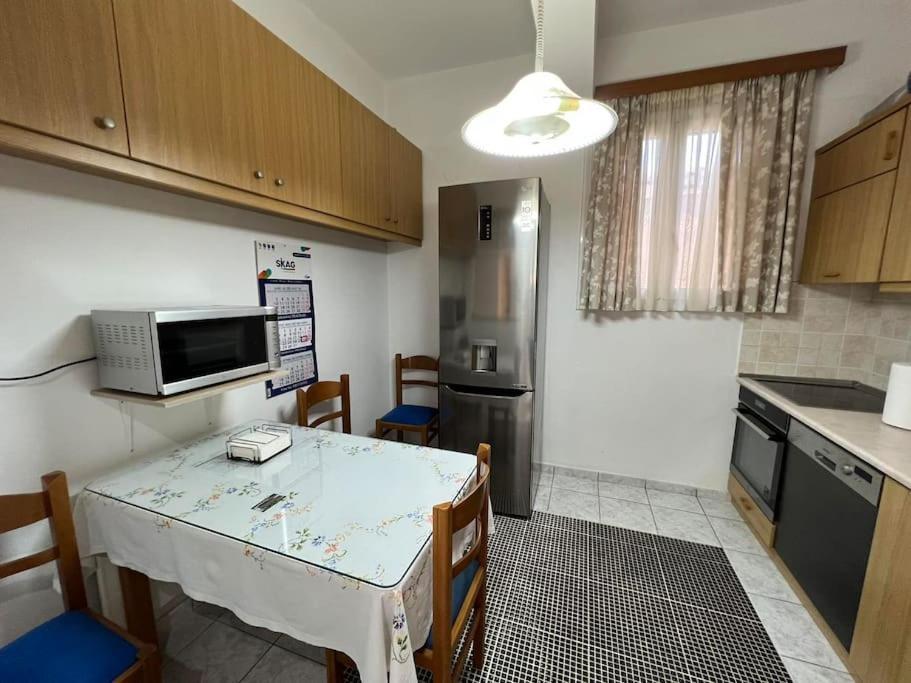 Appartement Local Apt Near Lights 2 Héraklion